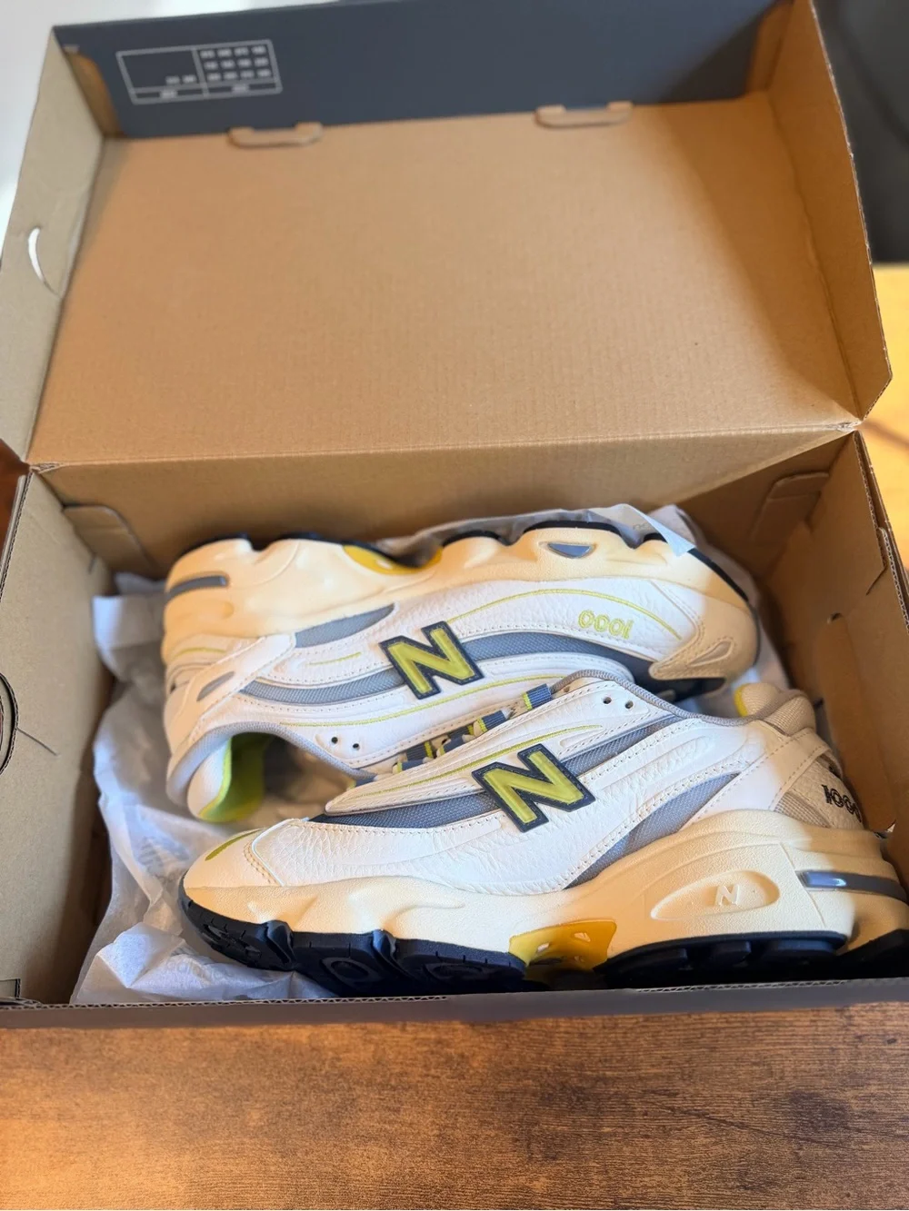 New Balance lightweight sneakers